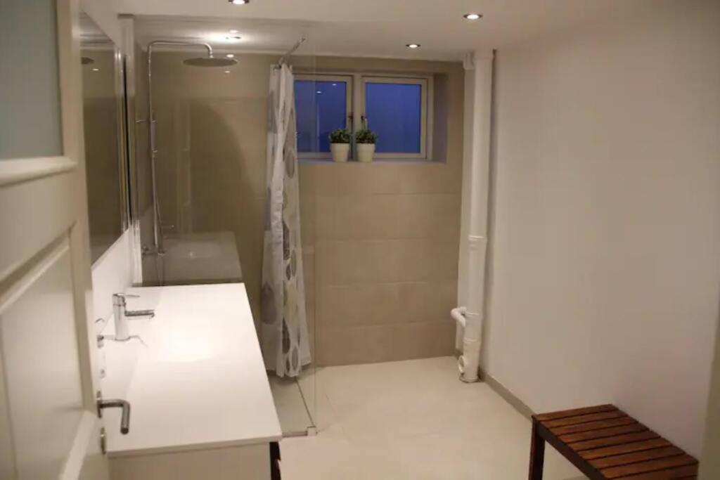 Close To Centrum, Beach And Subway Kopenhagen Exterior foto